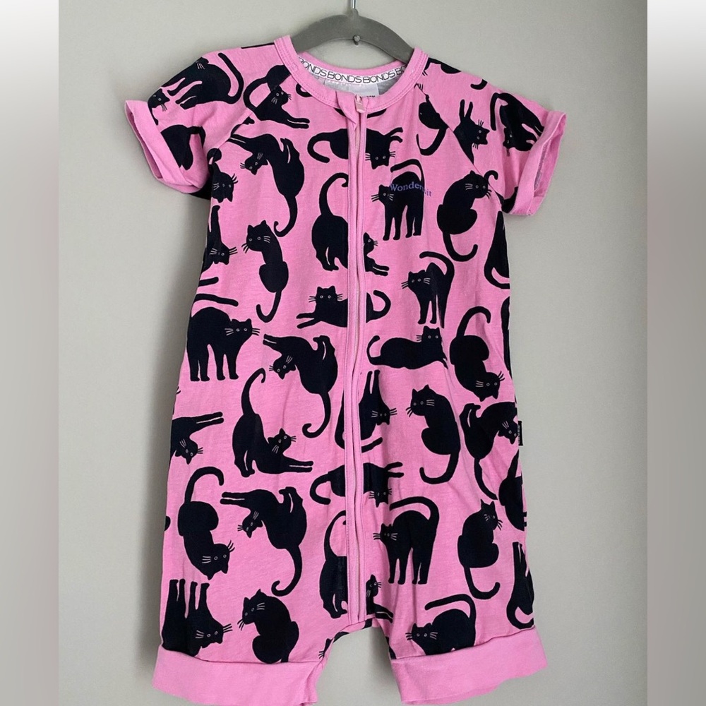 Bonds short sleeve wondersuit